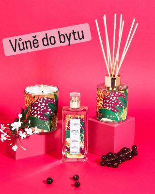 Domov ma vonět jako radost🌺 květinově-ovocné tóny vonného difuzéru, svíčky a bytové vůně z kolekce Jardin Pallanca pohladí...